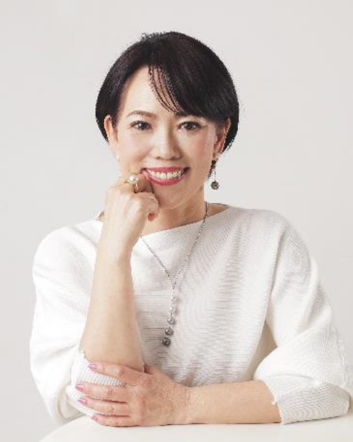 太田垣章子氏